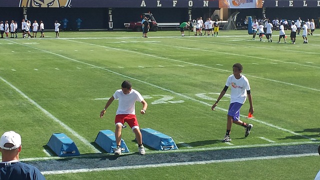 生产奠定了 生产奠定了